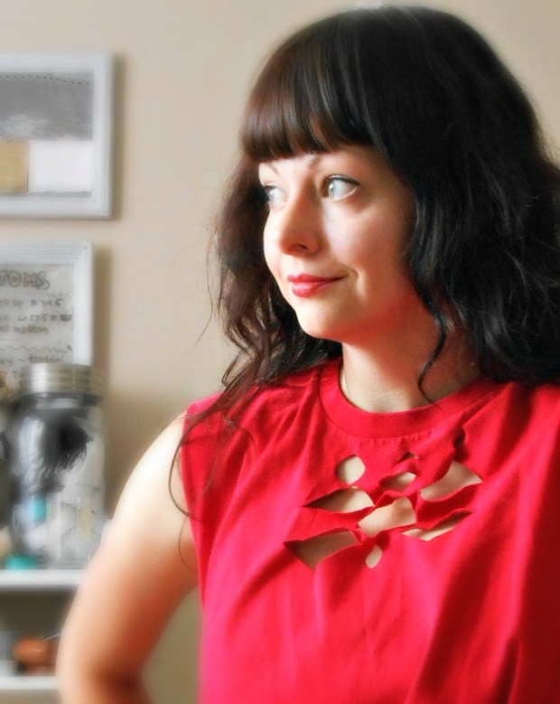 No Sew Home-made Tank from a t-shirt