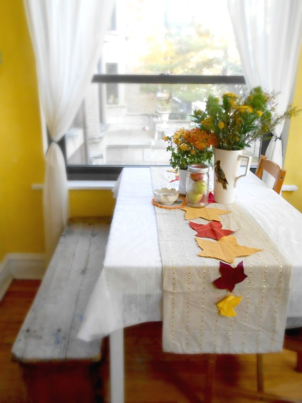 greening martha diy eco table runner